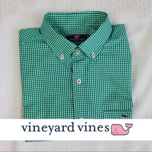 Vineyard Vines Classic Tucker Shirt sz L